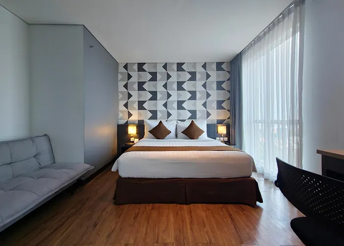 Luminor Jemursari By Wh With The Best Breakfast In Town And Located Near Industrial Estate Rungkut SierHotel Surabaya