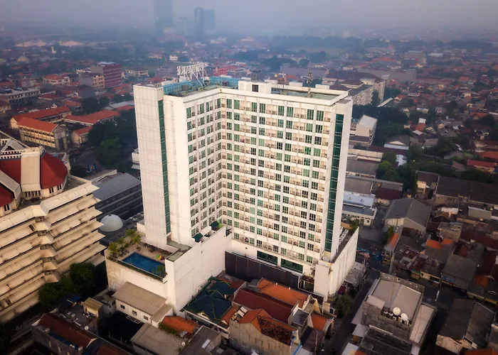 The Square Surabaya Hotel